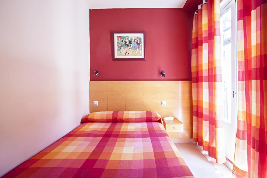 Hostal Inter Plaza Mayor Auto Check In Madrid Exteriér fotografie